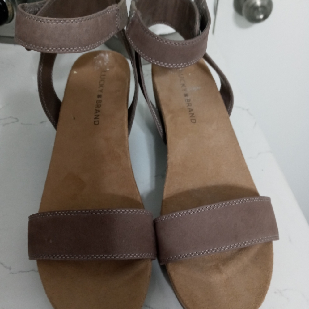 Lucky Brand Kanoa Strappy Leather Wedge Sandal with Ankle Strap
